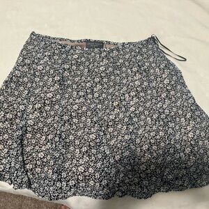 Dress Forum Black and White Floral Skater Skirt